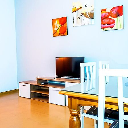 Apartamentos Garaje & Aire & Wifi & Solo Familias Y Parejas 科尼尔-德拉弗龙特拉 外观 照片