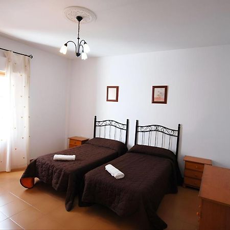 Apartamentos Garaje & Aire & Wifi & Solo Familias Y Parejas 科尼尔-德拉弗龙特拉 外观 照片